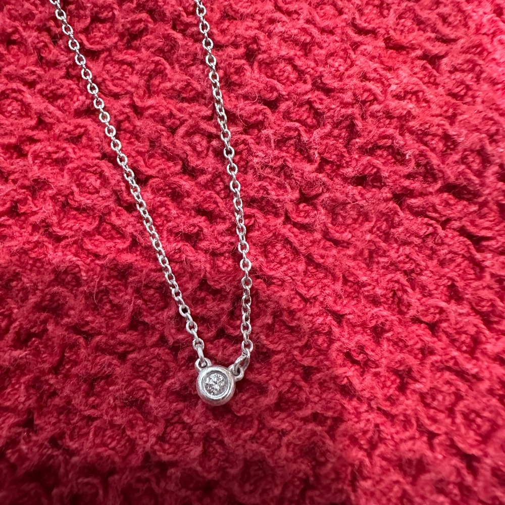 Tiffany & Co Diamonds by the Yard Pendant 100% authentic comes with boxes